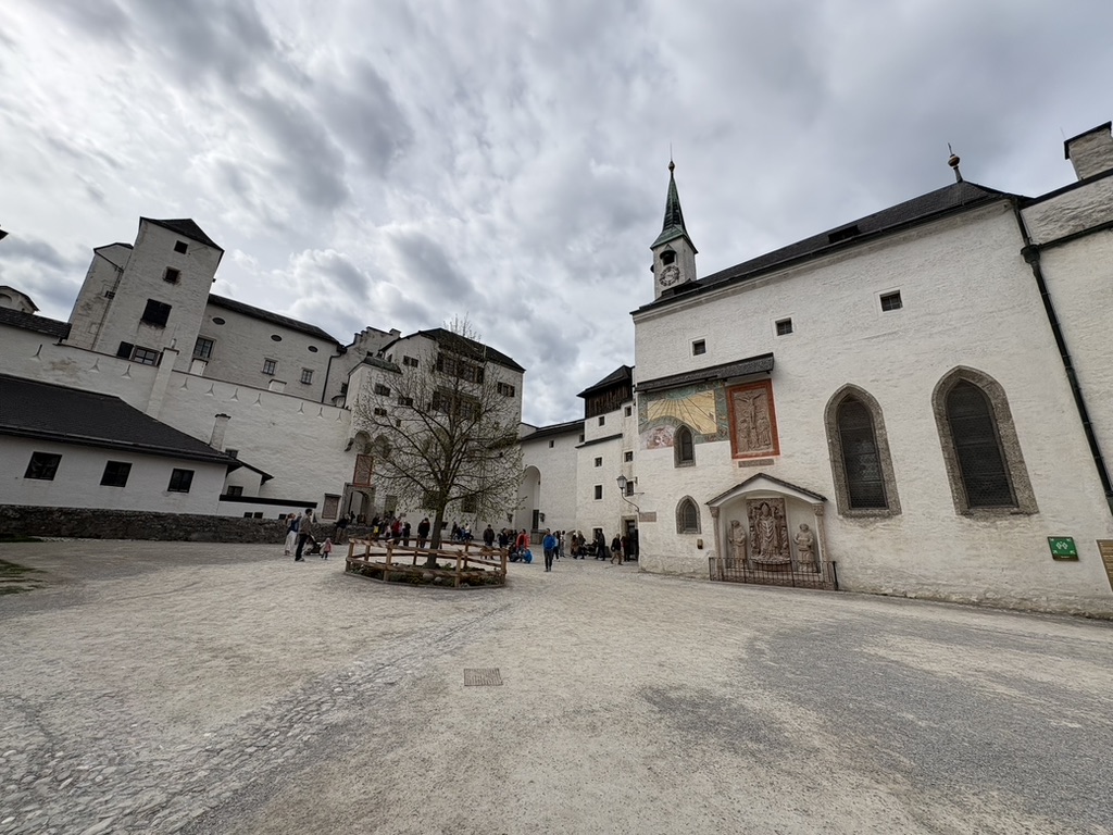 Linke Altstadt, Salzburg